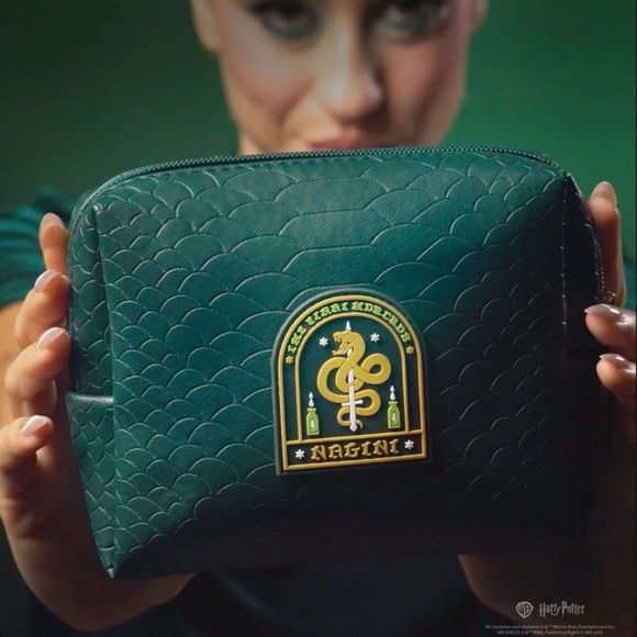 Wizarding World Of Harry Potter Handbags - Harry Potter Nagini Cosmetic Bag - Green